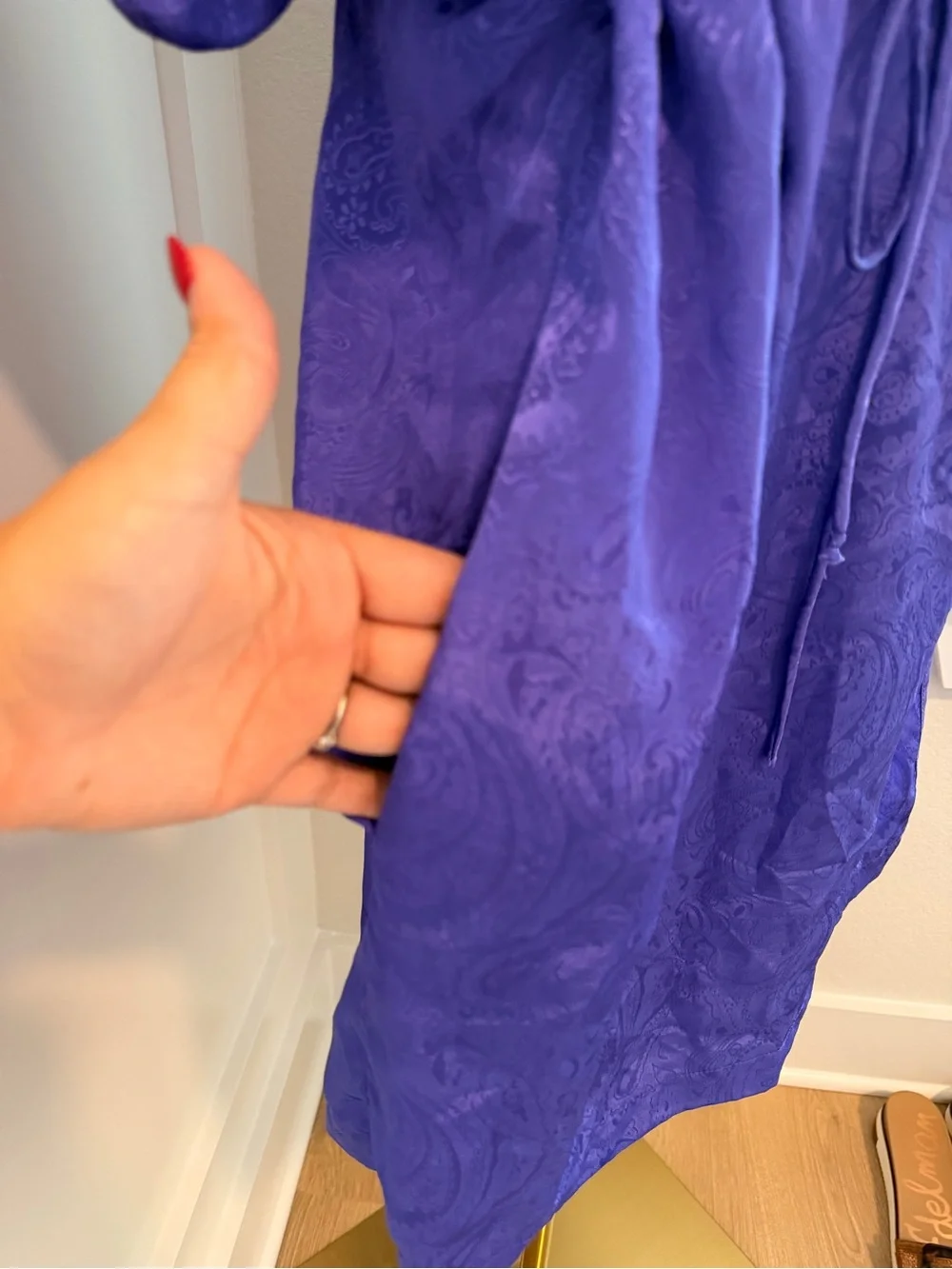 Intimate MOODS Purple Paisley Robe/Cover-Up